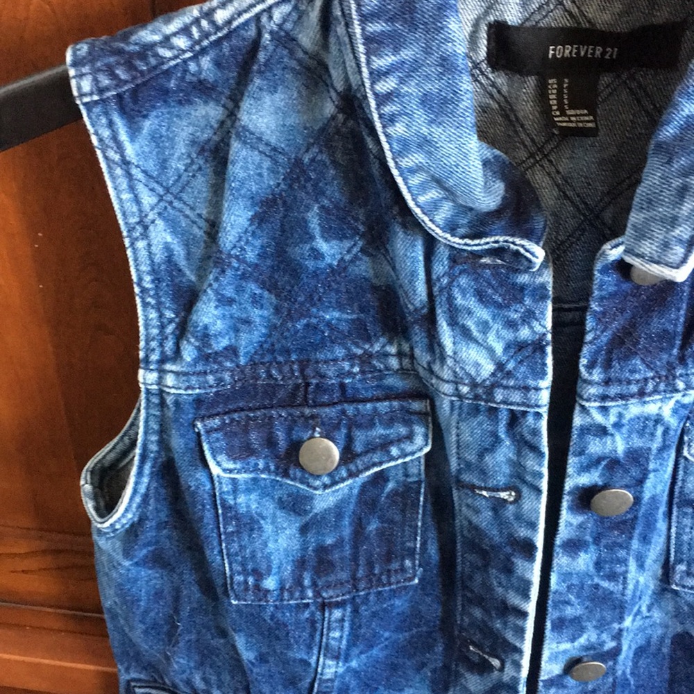 Forever 21 Jean Jacket - Picture 2 of 5